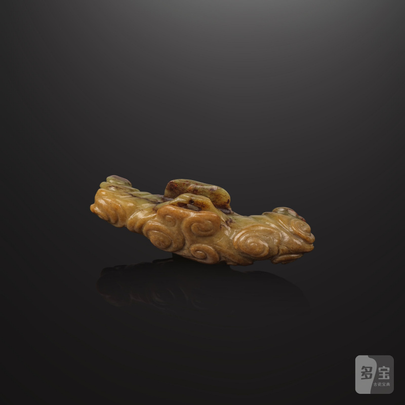 明 玉雲紋飾 | ORNAMENT EN JADE ROUILLE ET VERT SCULPTÉ - 图9